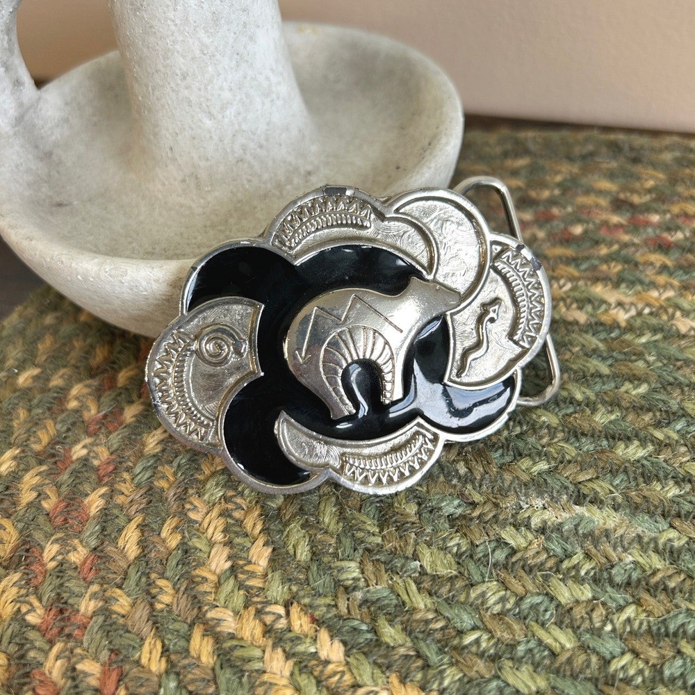 Vintage 1992 C+J Inc Southwestern Fetish Bear Black Enamel Belt Buckle USA Made